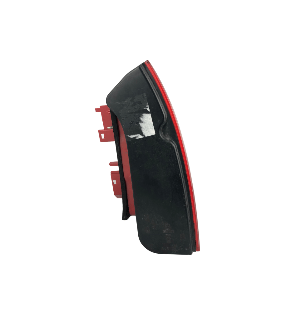 N-AutoParts.com-Стоп-десен-Volkswagen-Passat-5.5-Sedan-3B5945096AE-3.png